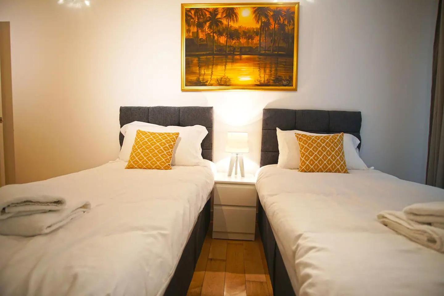 Apartment Superior Canary Wharf O2 Arena 2bed