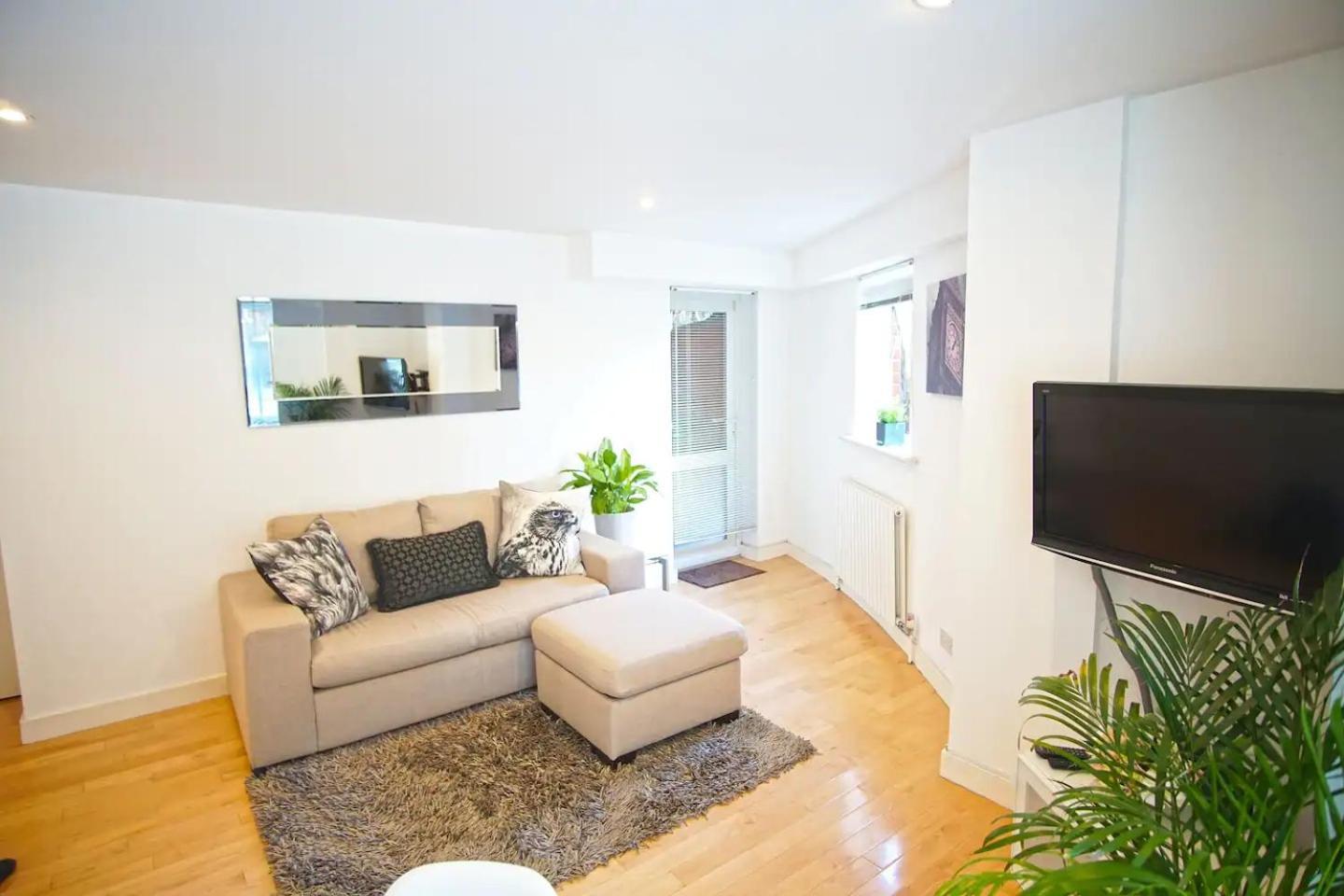 Superior Canary Wharf O2 Arena 2bed London
