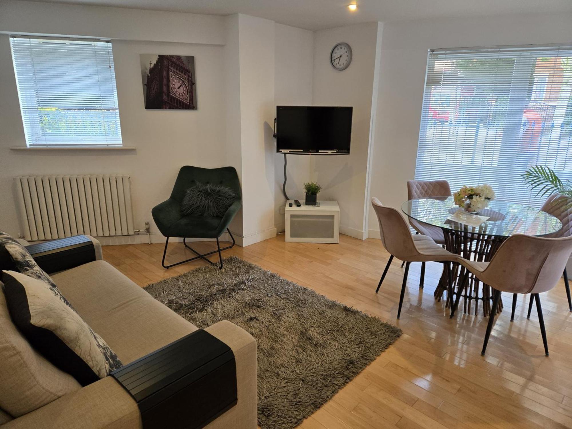 Superior Canary Wharf O2 Arena 2bed Apartment *