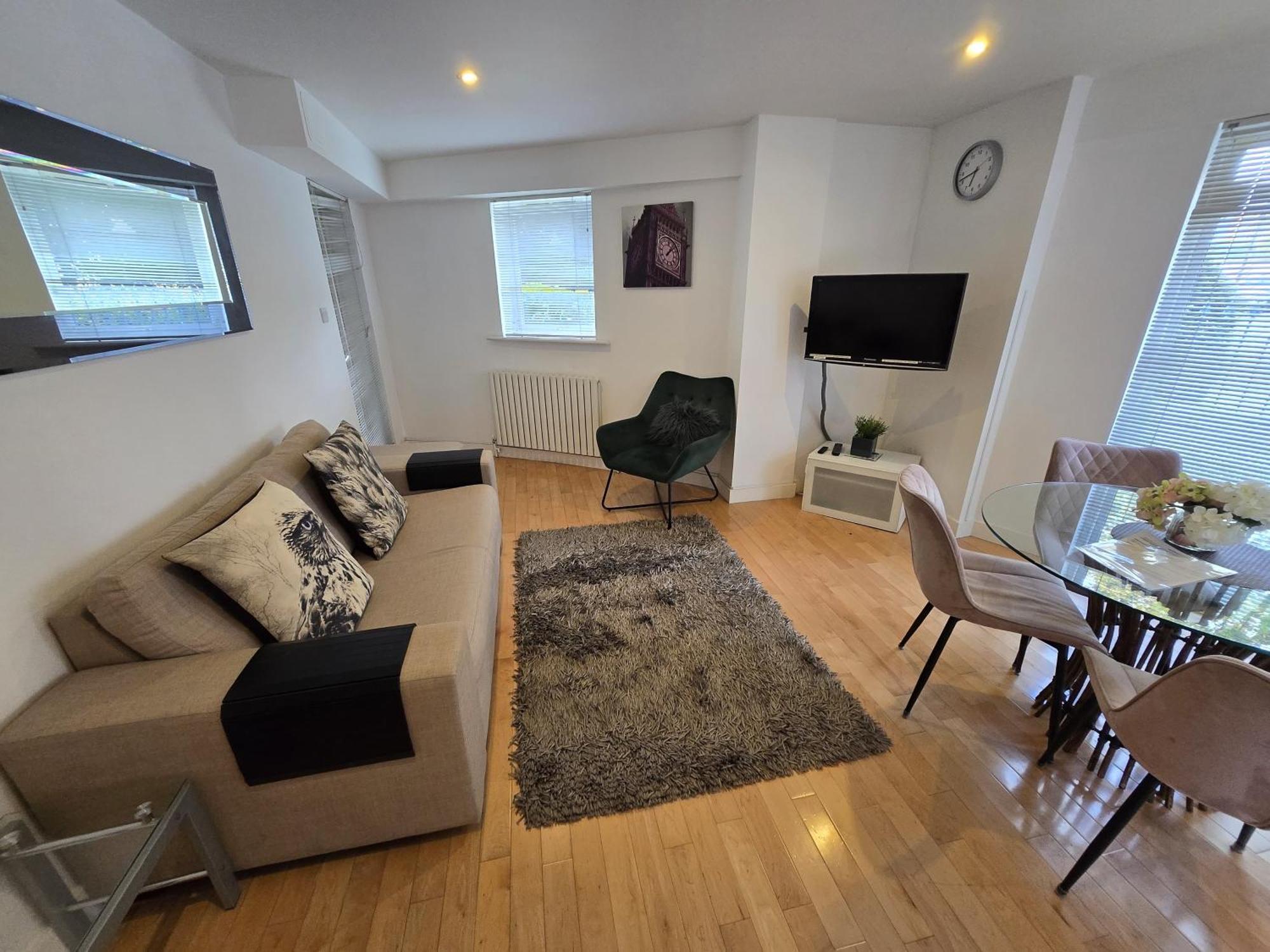 Superior Canary Wharf O2 Arena 2bed *